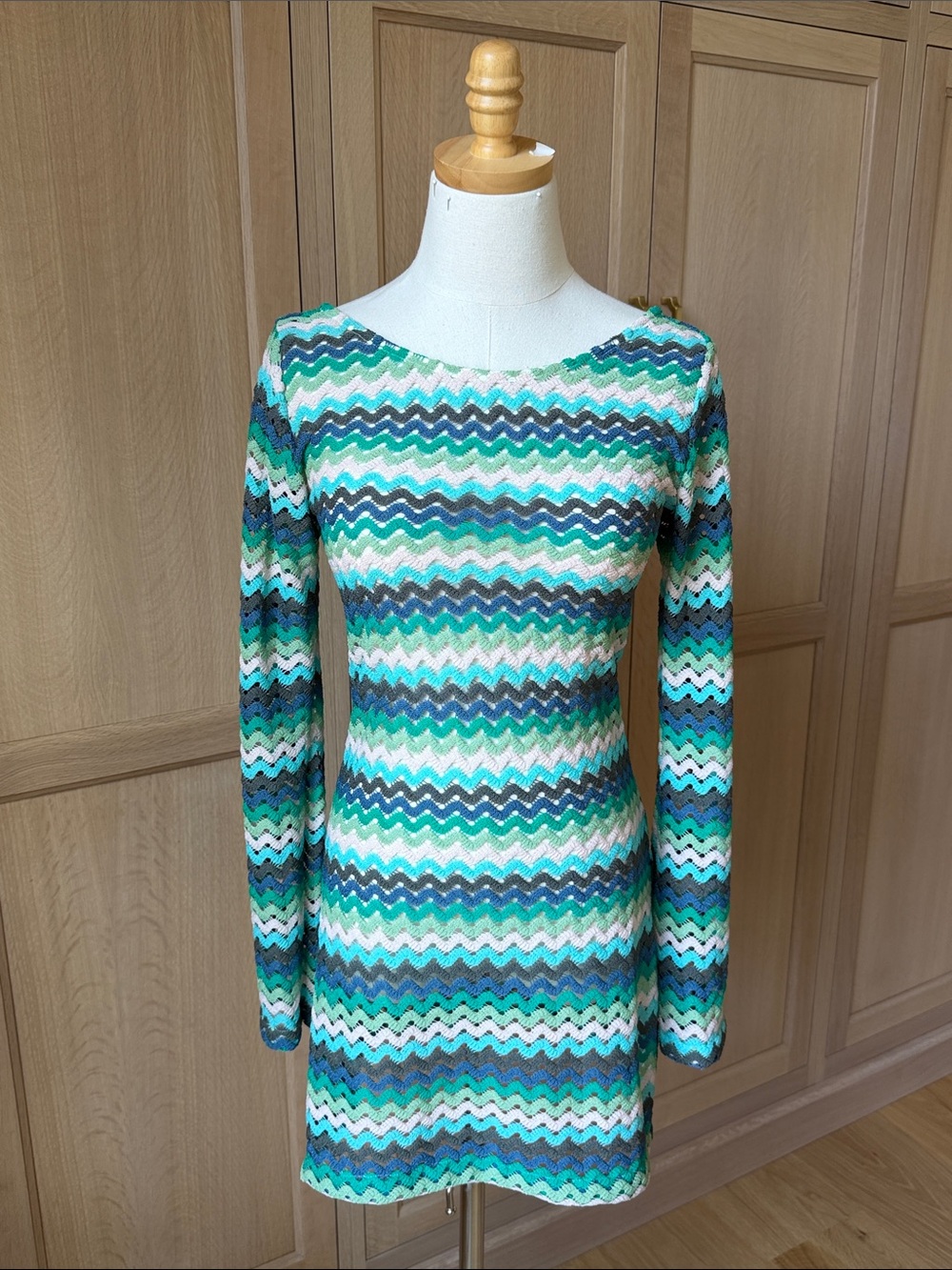 ONEONE SWIM | Striped Chevron Knit Cover-up | Size: M